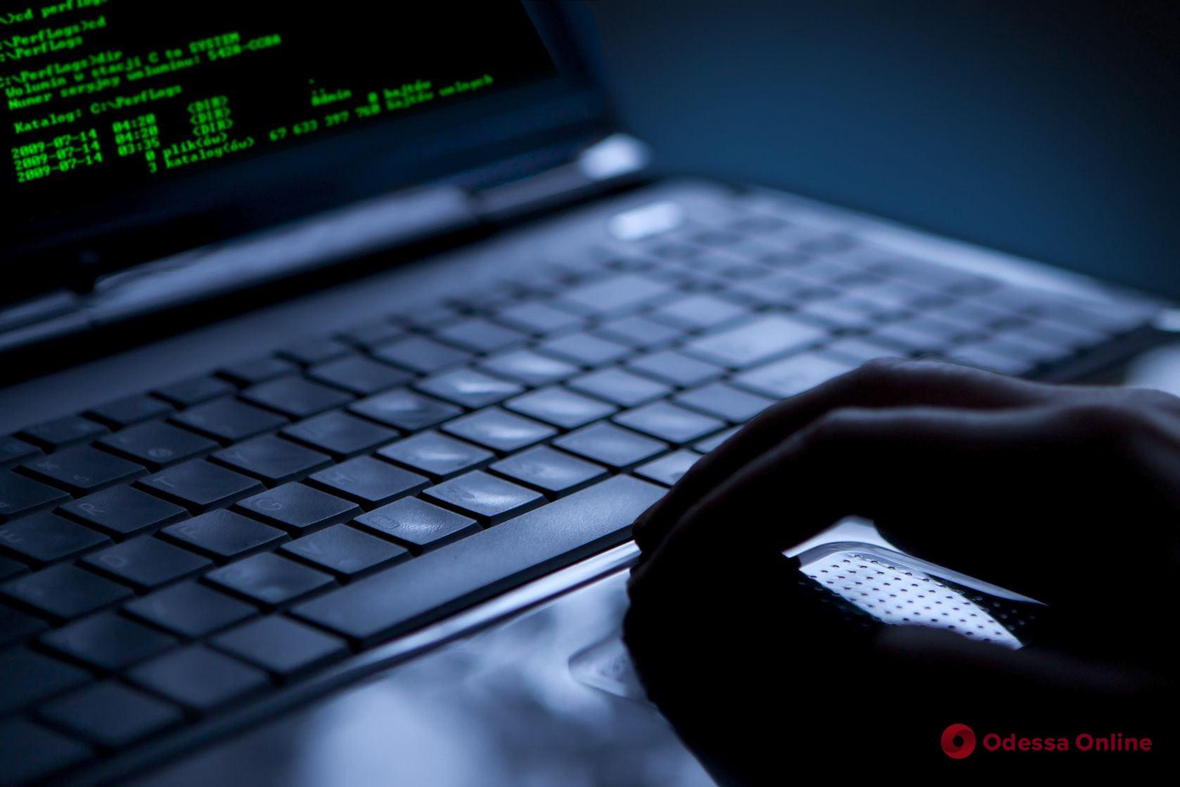 За неделю украинские хакеры атаковали 450 рашистских сайтов