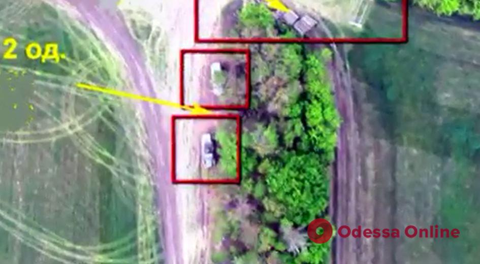 Украинские военные уничтожили огневую позицию реактивной артиллерии россиян (видео)