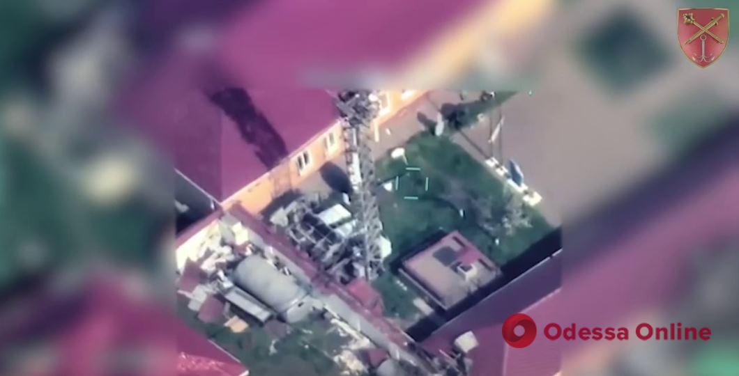 Удар по оккупантам на острове Змеиный: ОК «Юг» показало новое видео атаки