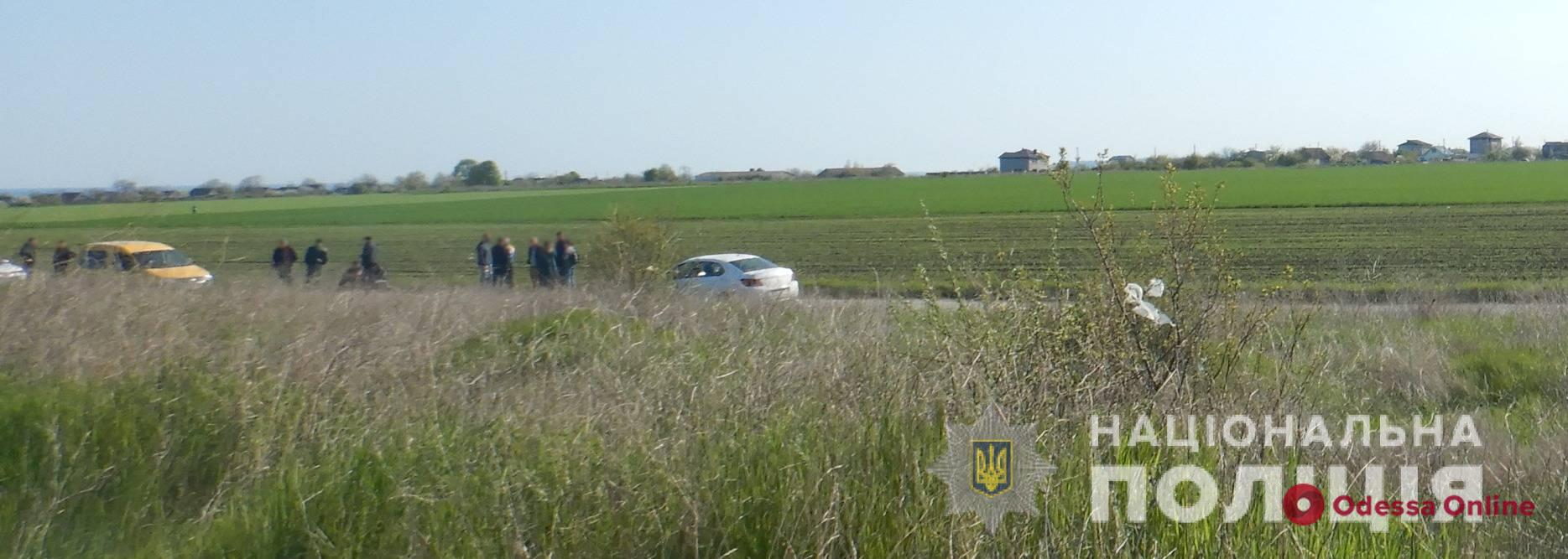 Житель Одесской области убил односельчанина, замотал тело в ковер и вывез в камыши