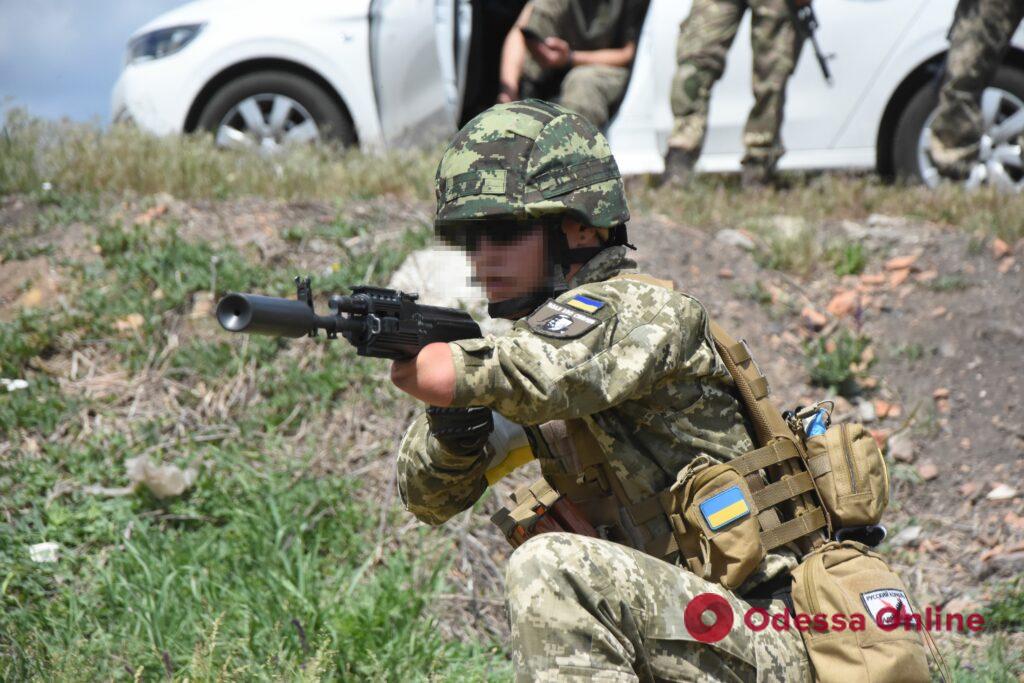 Защищать свою страну и убивать оккупантов: в Одесской области продолжаются учения Теробороны