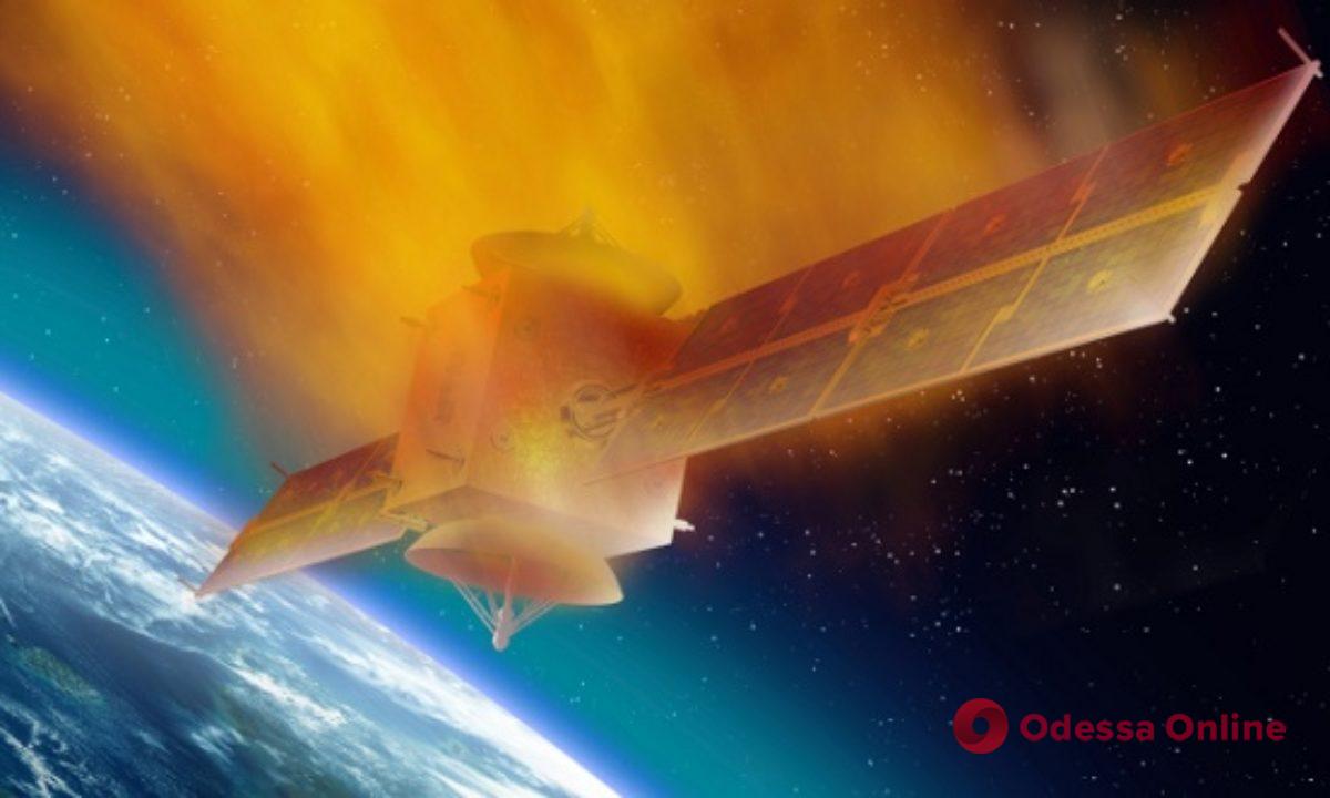 Через 20 дней после запуска: российский военный спутник сошел с орбиты и сгорел в атмосфере