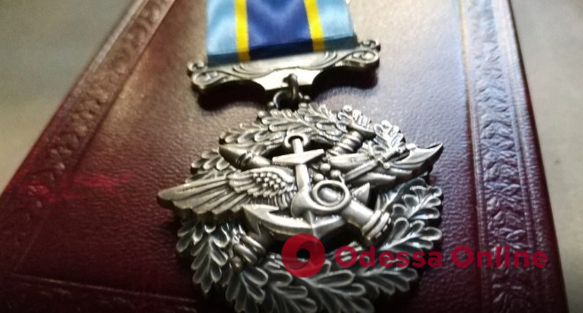 Зеленский отметил государственными наградами еще 144 военных, 17 из них – посмертно