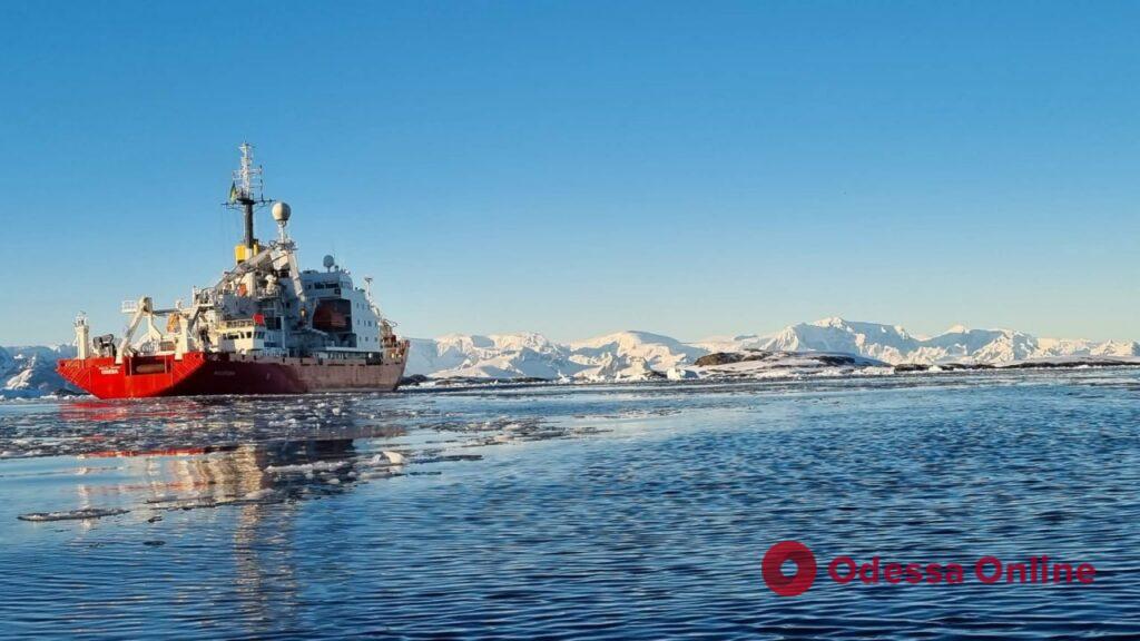 Ледокол «Ноосфера» уже в Кейптауне: первый антарктический сезон успешно завершен