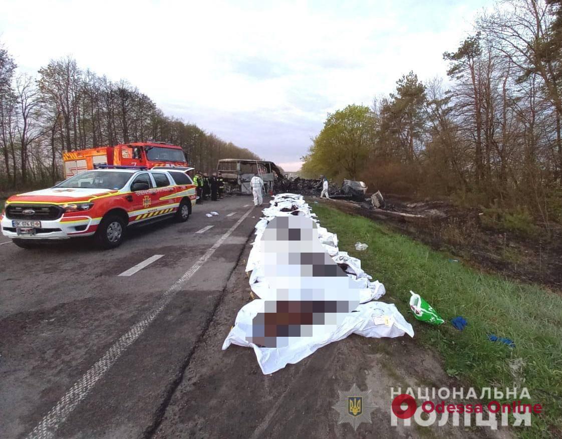 Сокрушительное ДТП в Ровенской области: количество жертв увеличилось до 26