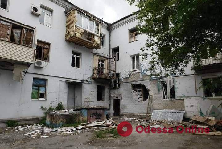 Обстрелы Луганской области: двое погибших и около 60 разрушенных домов