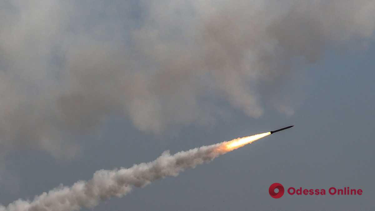 Российские оккупанты выпустили по Украине уже более 2500 ракет