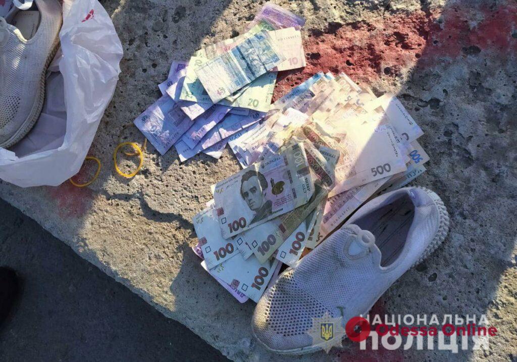 Жительница Одесской области украла у бывшего 166 тысяч гривен