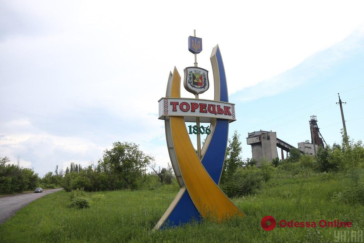 Оккупанты обстреляли мирных жителей во время подвоза воды в Донецкой области