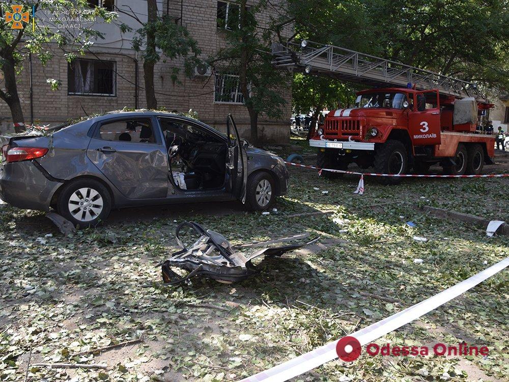 Ракетный удар по Николаеву: повреждено пять домов, один человек погиб, 19 пострадали