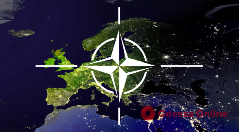 В НАТО подтвердили, что пригласят Зеленского на саммит в Мадриде