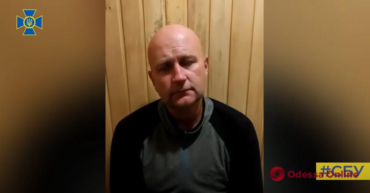 Пленный российский пилот-наемник рассказал, как бомбил Украину и сколько ему за это платили (видео)