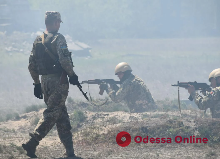 Украинские военные отбили атаку россиян в районе Тошковки – глава Луганской ОВА
