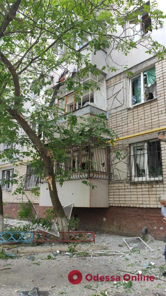 Очередной обстрел Николаева: двое человек погибли, еще 2 получили ранения (фото)