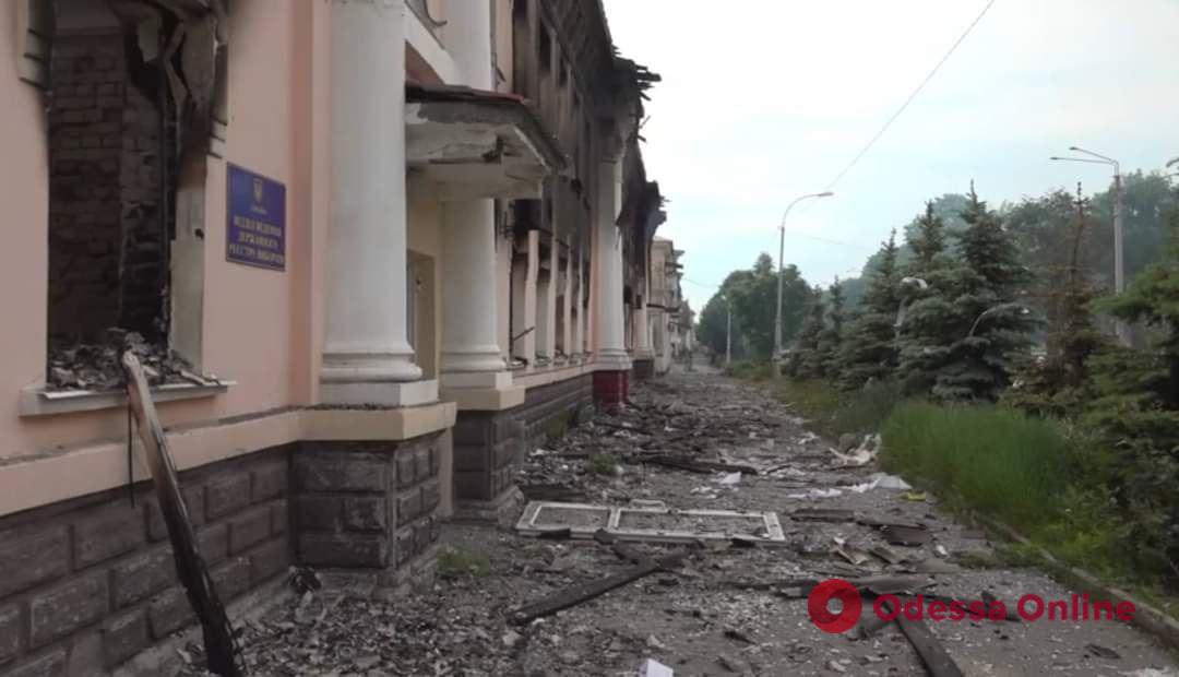 В Луганской области из-за обстрелов пострадал женщина