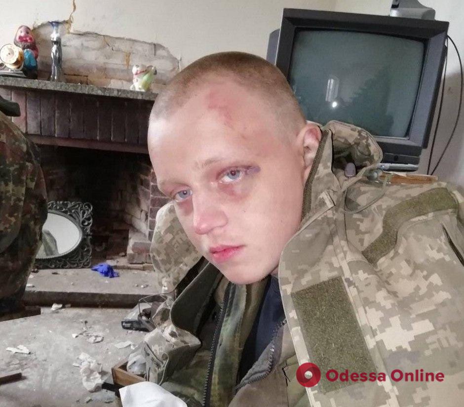 Украинские защитники поймали 20-летнего российского снайпера родом из Житомирщины