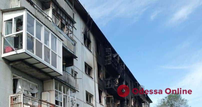 Гайдай: в Лисичанске, Волчеяровке, Лоскутовке и Верхнекаменке россияне не перестают разрушать жилье и промышленные объекты