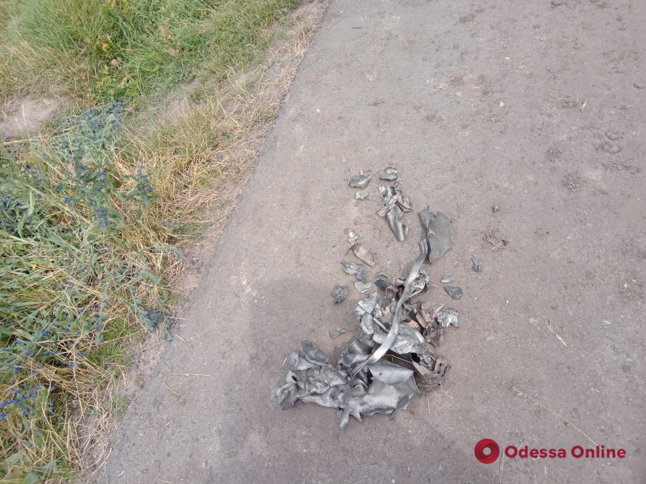 В результате ночного ракетного обстрела в Одесском районе повреждены 65 частных домов (фото)