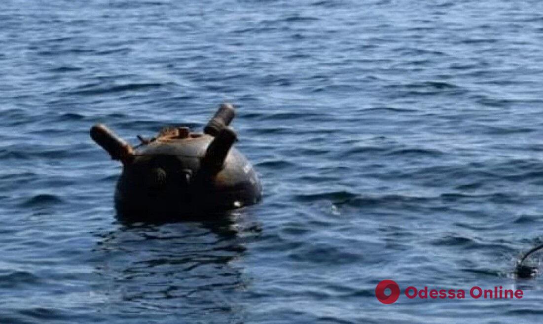 Одесская область: возле одного из пляжей обнаружили дрейфующую морскую мину