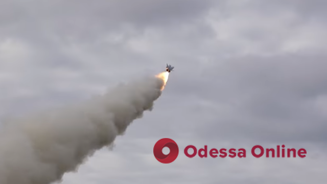 Над Киевской областью сбили вражескую ракету
