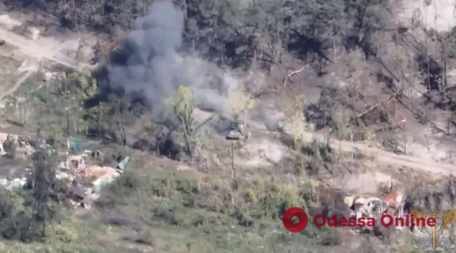 Бойцы аэромобильной бригады ВСУ уничтожили четыре единицы вражеской бронетехники (видео)