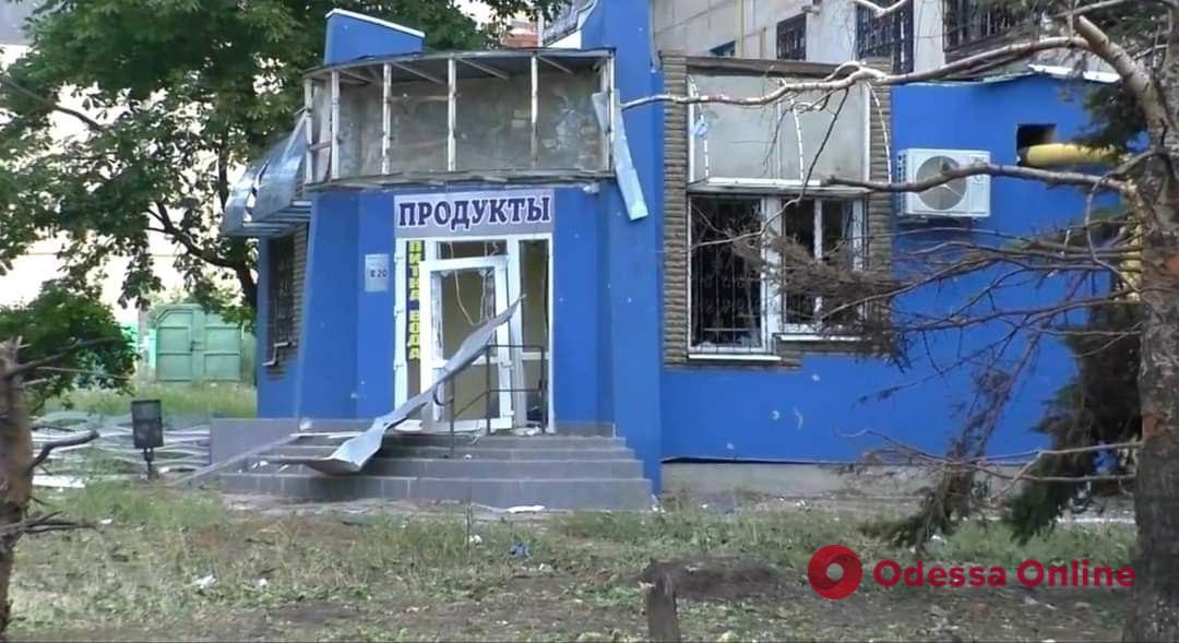 Оккупанты нанесли 12 ударов по населенным пунктам на границе Луганщины и Донетчины