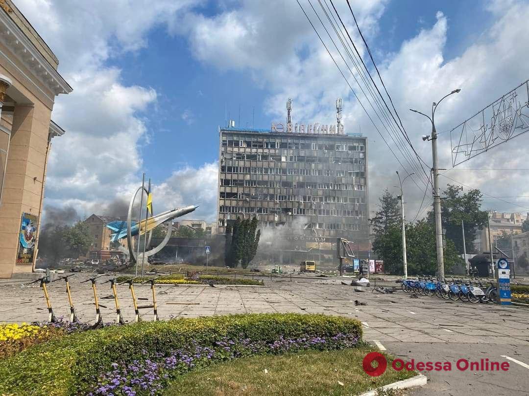 Ракетний удар по Вінниці: знайдено тіла 22 загиблих
