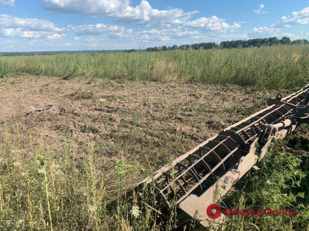 У Київській області на міні підірвався трактор (фото)