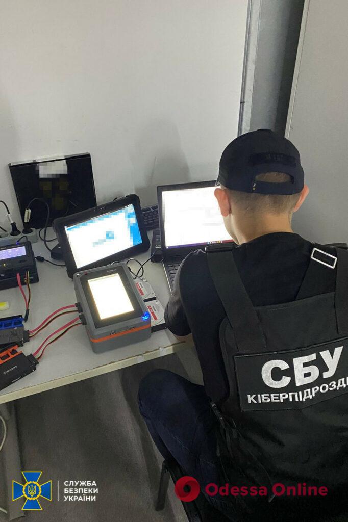 В Киеве накрыли подпольный серверный центр, который российские хакеры использовали для кибератак против Украины
