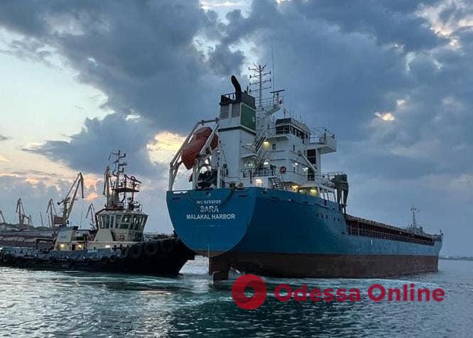 В Одесский порт зашли два судна под загрузку украинской агропродукцией
