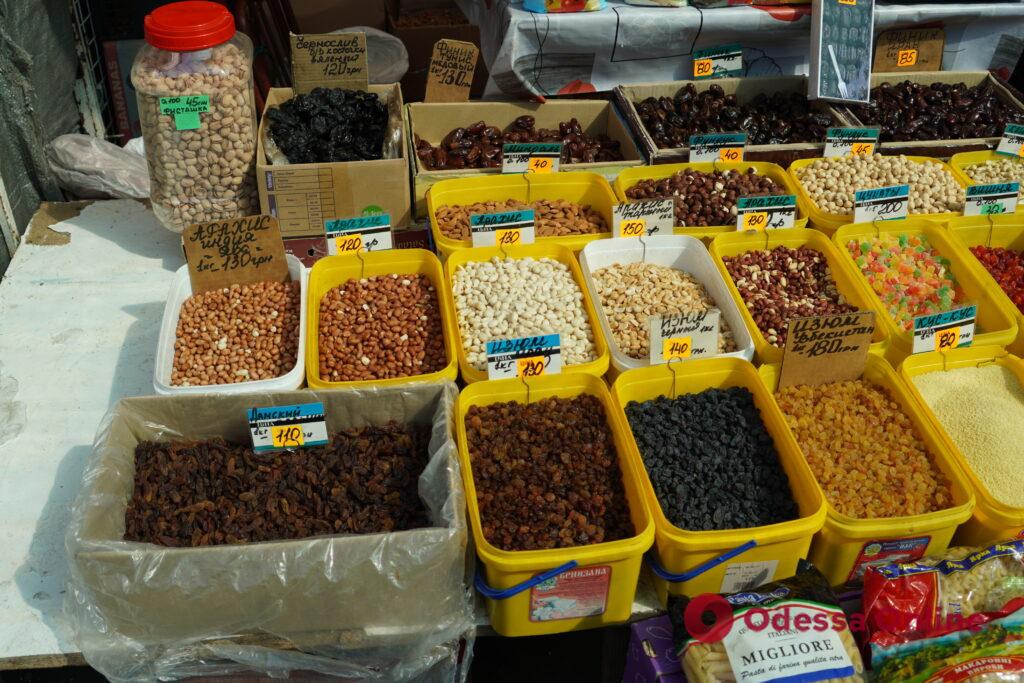 Перець, диня та рис: суботні ціни на одеському «Привозі»