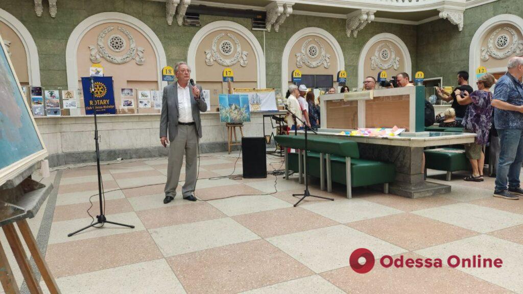 «Святой Николай защищает Николаев»: в Одессе погасили новую марку