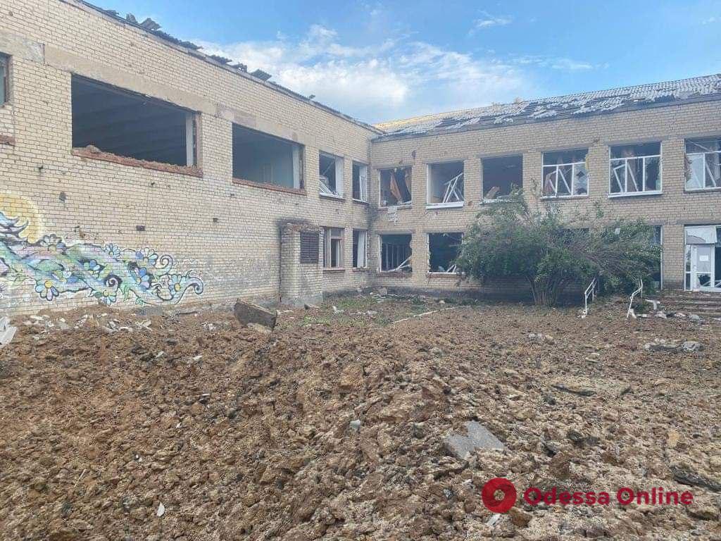 У Краматорському районі росіяни обстріляли технікум та школу