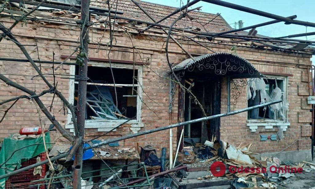 Днепропетровская ОВА: наши города и села всю ночь обстреливали из разного оружия
