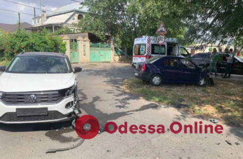 В Одесі в ДТП постраждали двоє людей