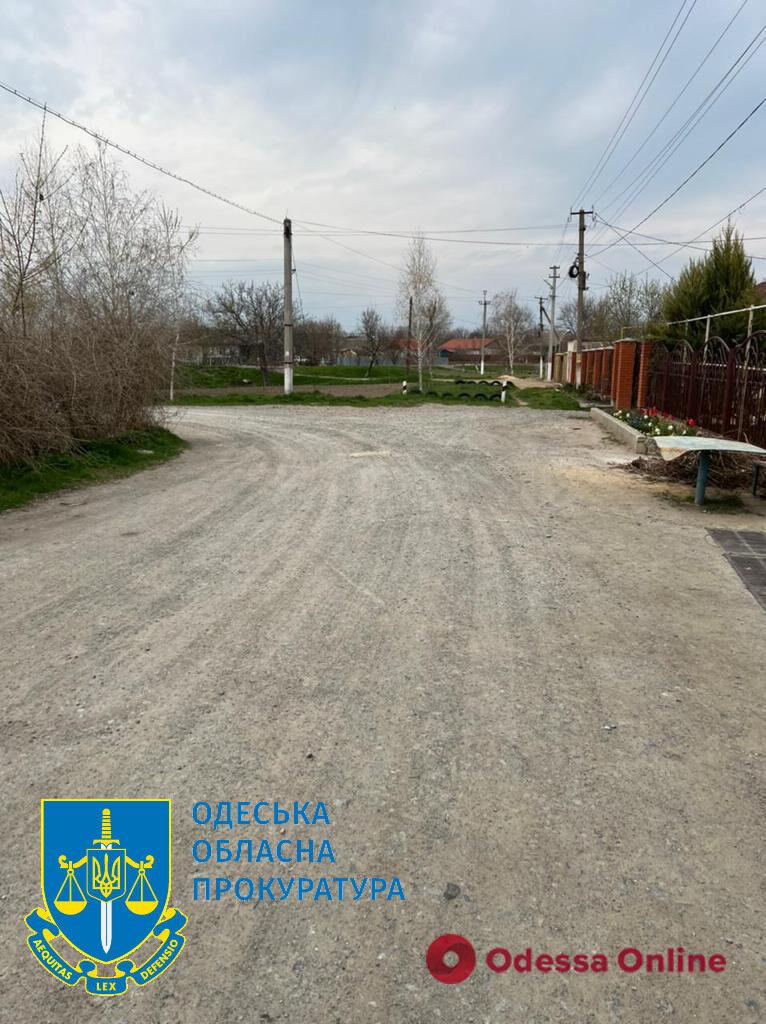 В Одесской области чиновник разворовал три миллиона на ремонте дорог