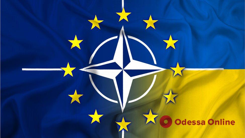 Страны Балтии поддерживают заявку Украины на вступление в НАТО