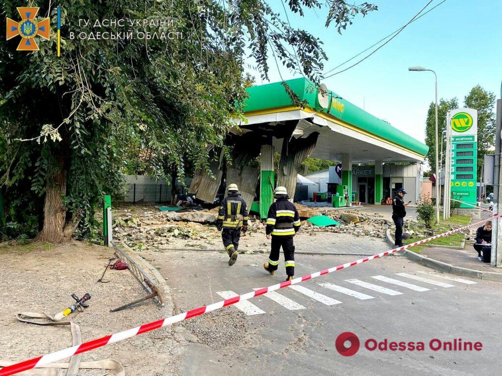 В полиции рассказали подробности взрыва на АЗС в Одессе (фото)