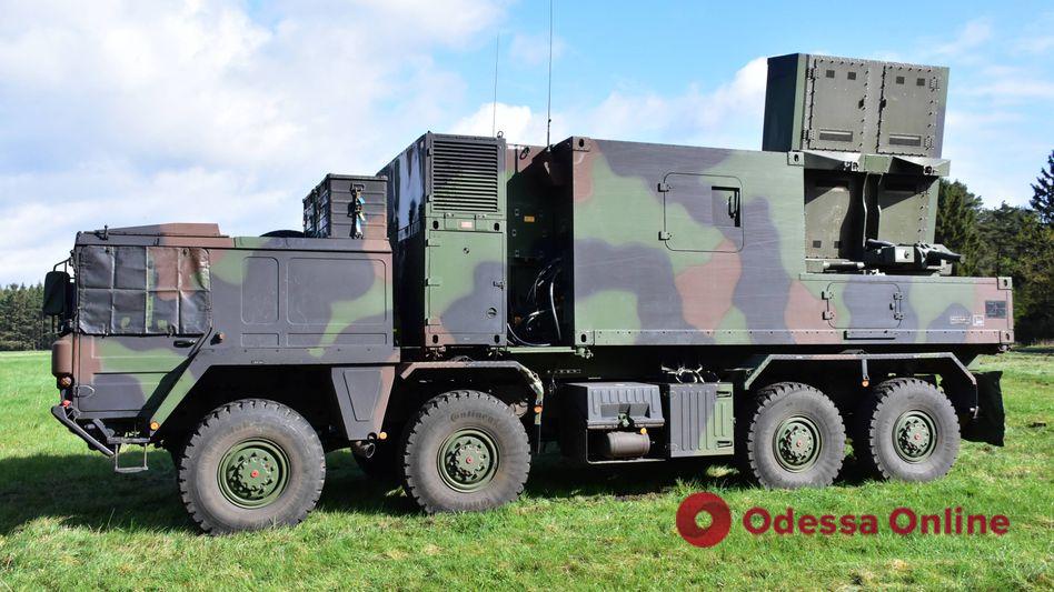 Німеччина передала Україні перший контрбатарейний радар Cobra і ще п’ять САУ Gepard