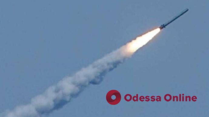ПВО сбили российскую ракету над Днепропетровщиной