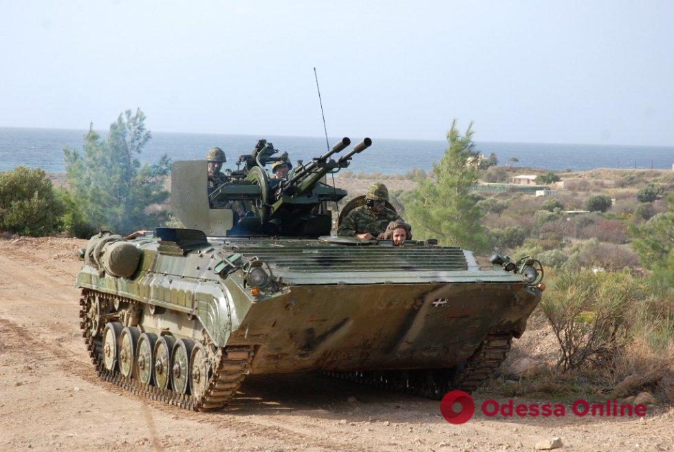 Греція надасть Україні 40 БМП-1