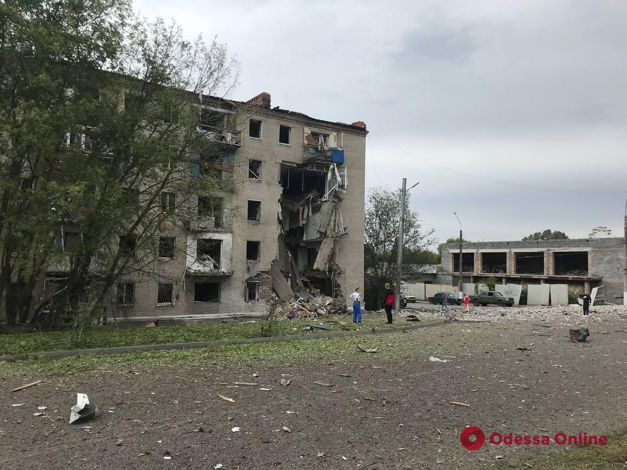 Окупанти вдарили по трьом містам на Донеччині