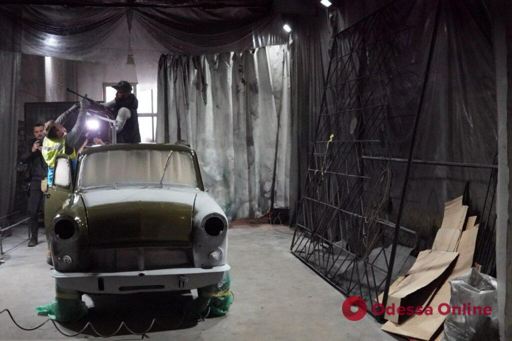 В Белгороде-Днестровском волонтеры изготавливают буржуйки и ремонтируют машины для ВСУ (фото)