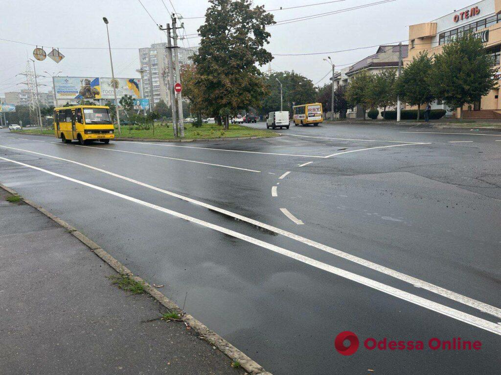 В Одессе еще на одном перекрестке внедряется круговое движение