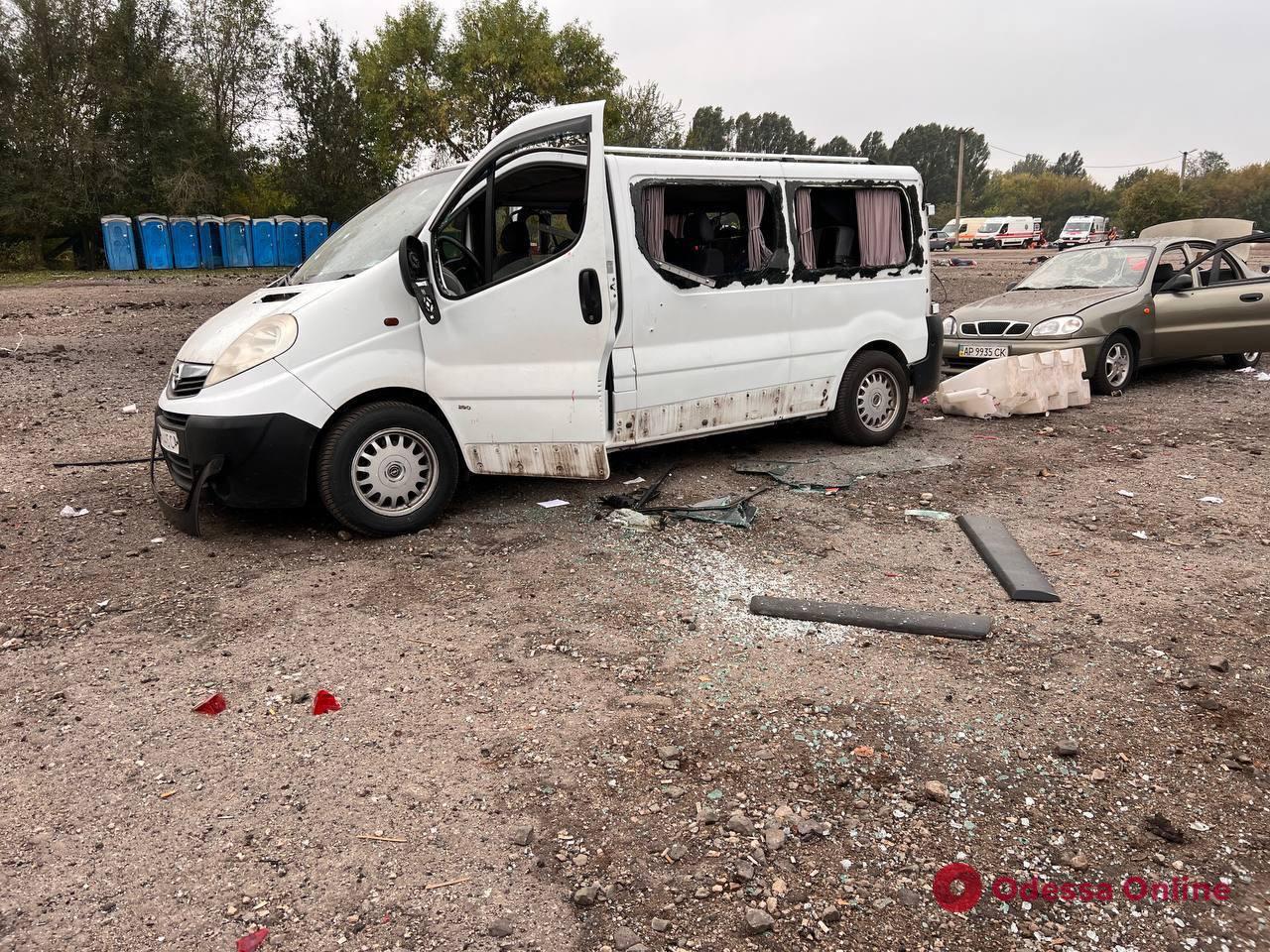 Удар по гуманитарной колонне в Запорожье: 23 погибших