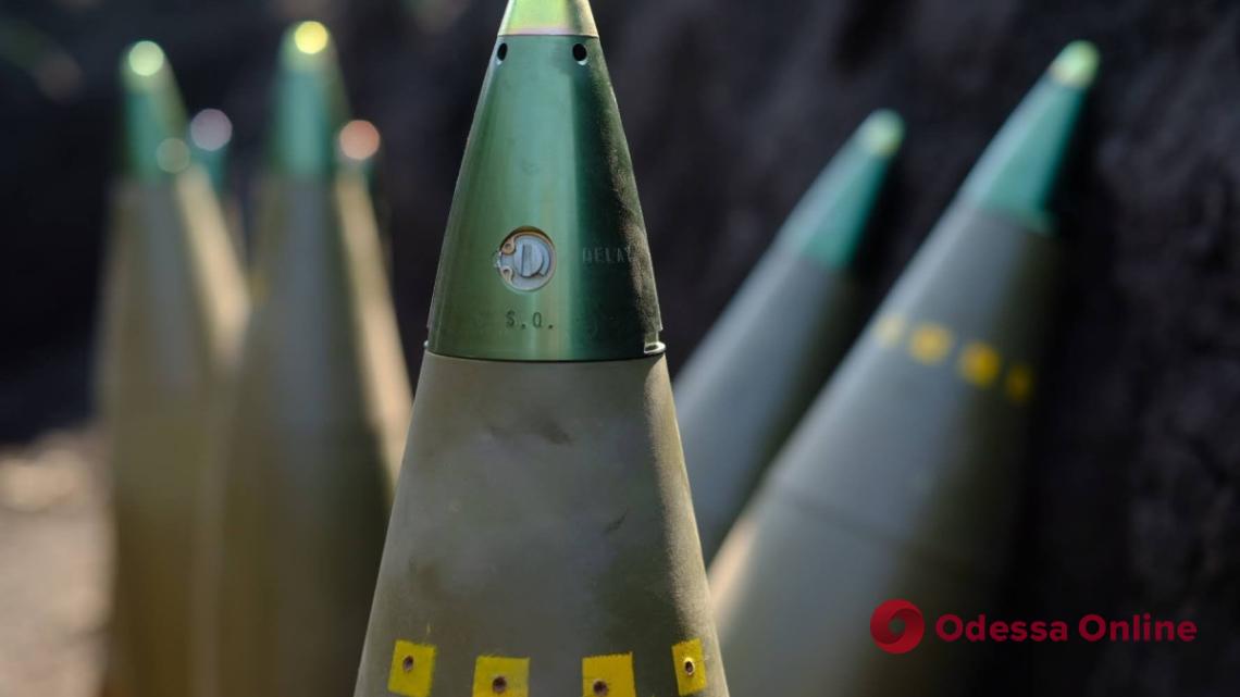 Норвегия закупит для Украины артиллерийские боеприпасы на  млн