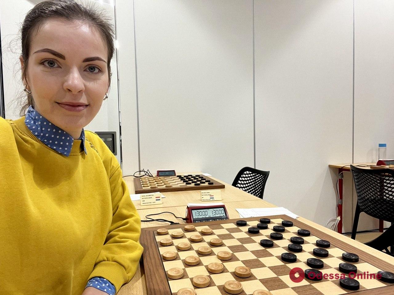 Одесситка завоевала три медали чемпионата Европы и Кубка мира по международным шашкам