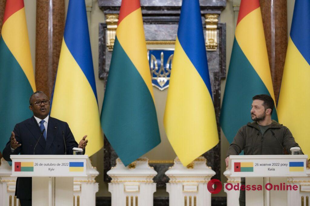 Президент Гвинеи-Бисау привез в Киев «сигнал от путина»