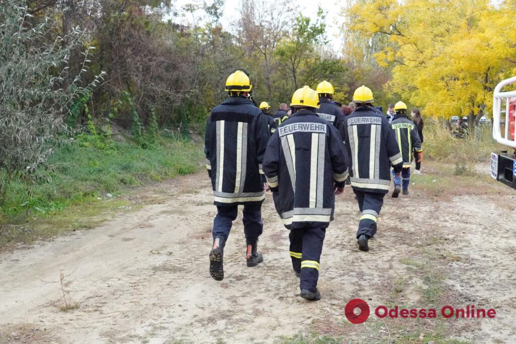 Вчилися діяти у темряві та варили кашу: в Одесі пройшли навчання рятувальників-добровольців