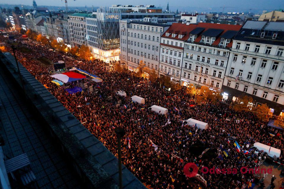 В Праге прошла массовая акция в поддержку Украины (фото)